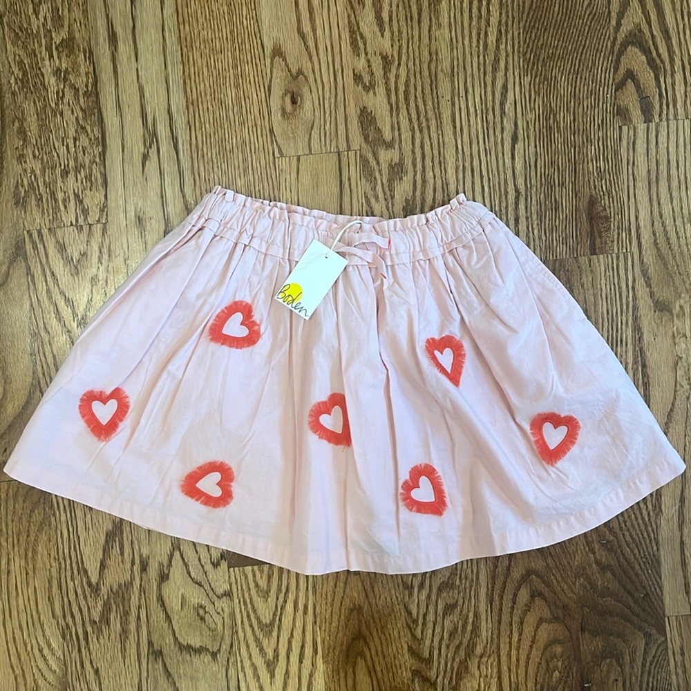 NWT Mini Boden Pink Skirt with Red Fringed Hearts